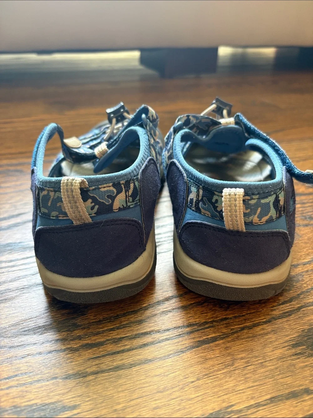 Keen Blue Camo Water Sandals size 7M